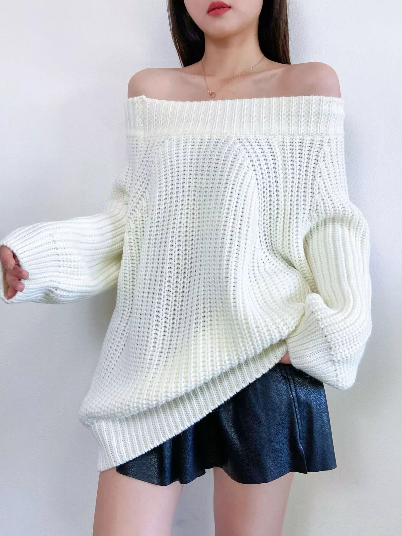 Off-Shoulder Chunky Knit Sweater