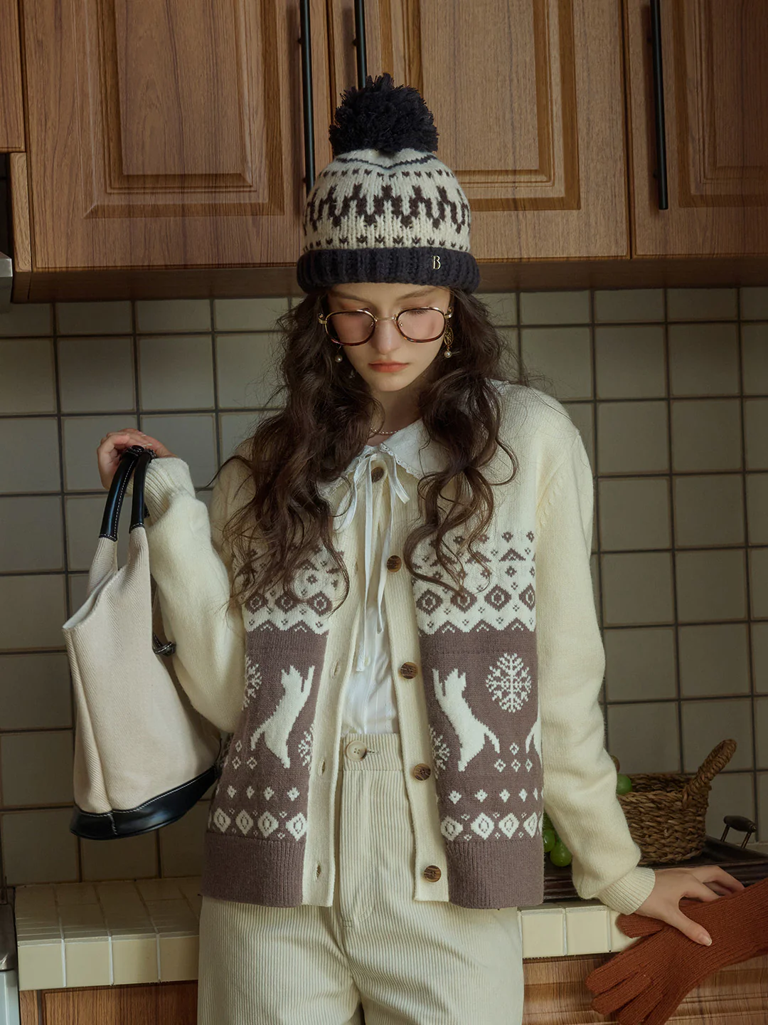 Exclusive Cat & Snowflake Jacquard Round Neck Fair Isle Cardigan (With Scarf)